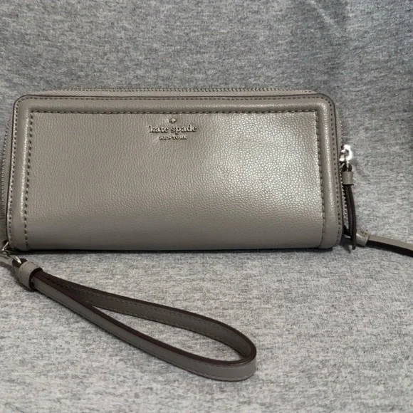 Kate Spade Gray Leather Wristlet - Picture 1 of 3
